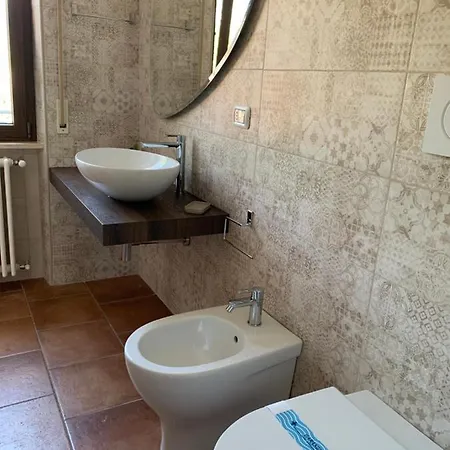 לינה וארוחת בוקר Colle Veralli 3*